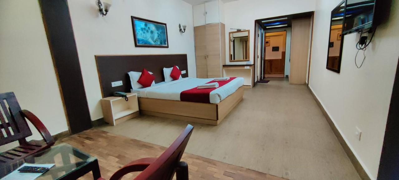 Hotel Sapphire Grand Ooty Extérieur photo