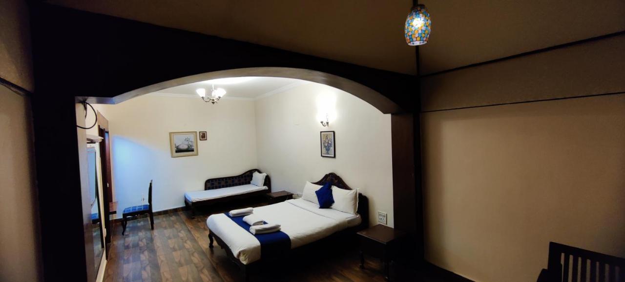 Hotel Sapphire Grand Ooty Extérieur photo