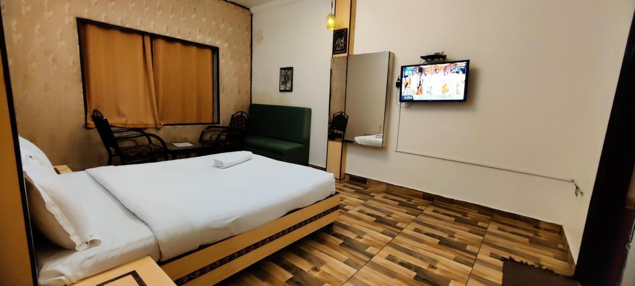 Hotel Sapphire Grand Ooty Extérieur photo