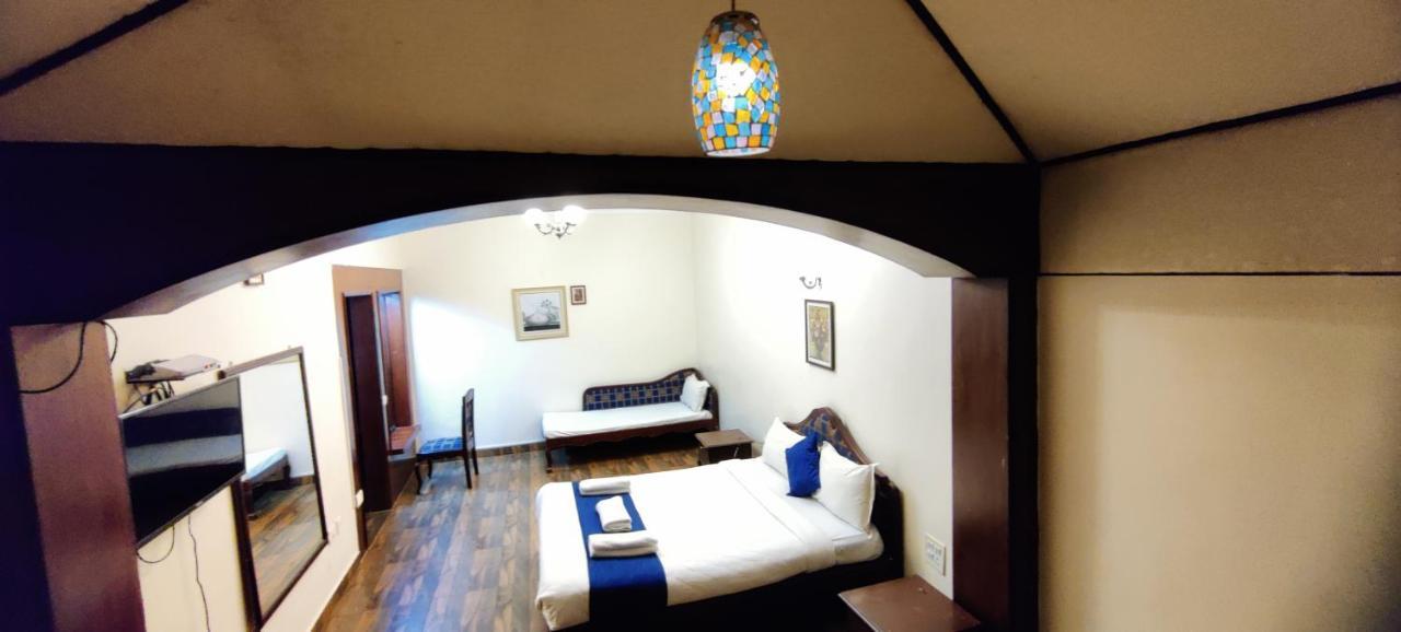 Hotel Sapphire Grand Ooty Extérieur photo