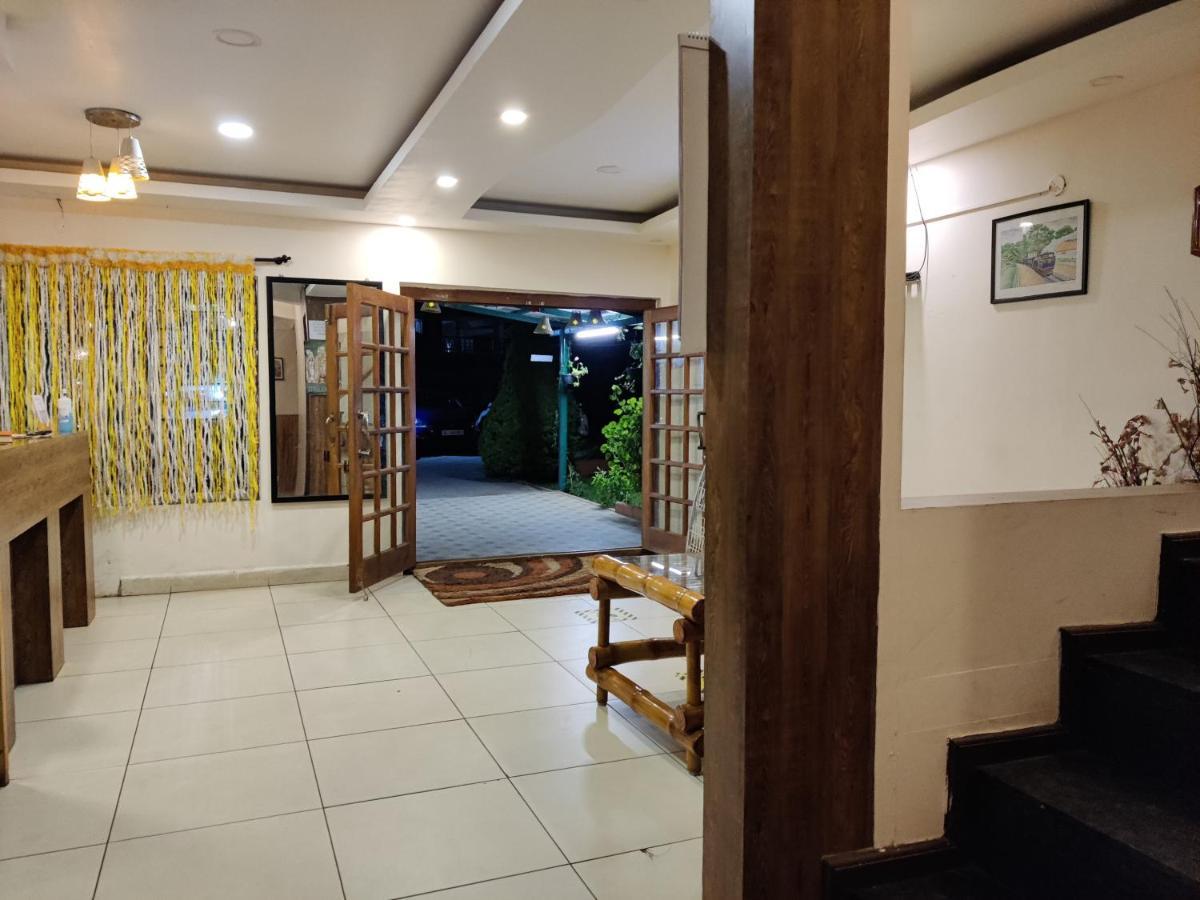 Hotel Sapphire Grand Ooty Extérieur photo