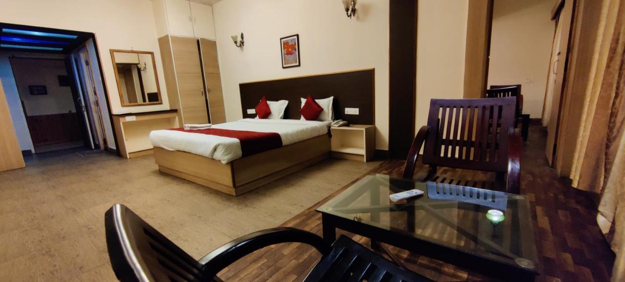 Hotel Sapphire Grand Ooty Extérieur photo