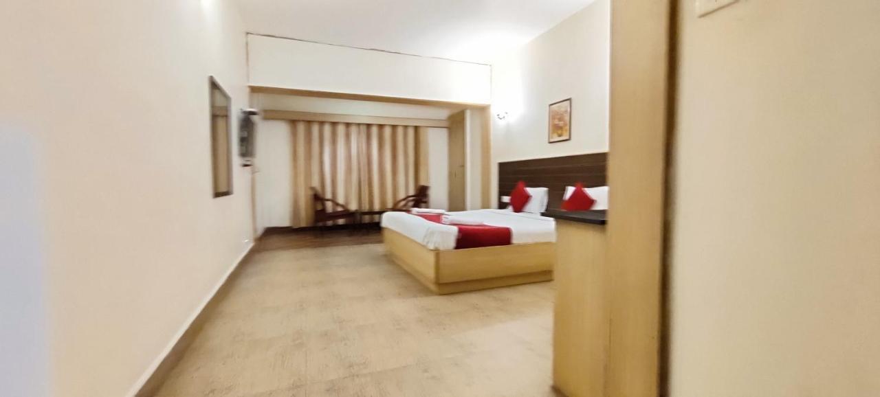 Hotel Sapphire Grand Ooty Extérieur photo