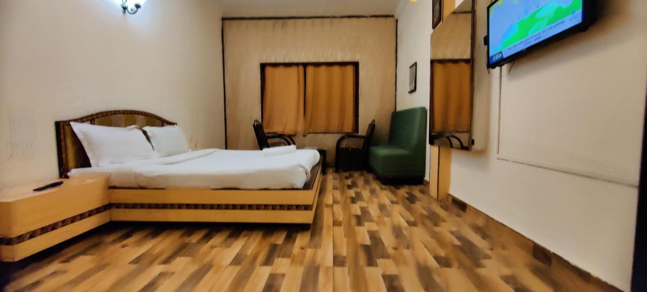 Hotel Sapphire Grand Ooty Extérieur photo
